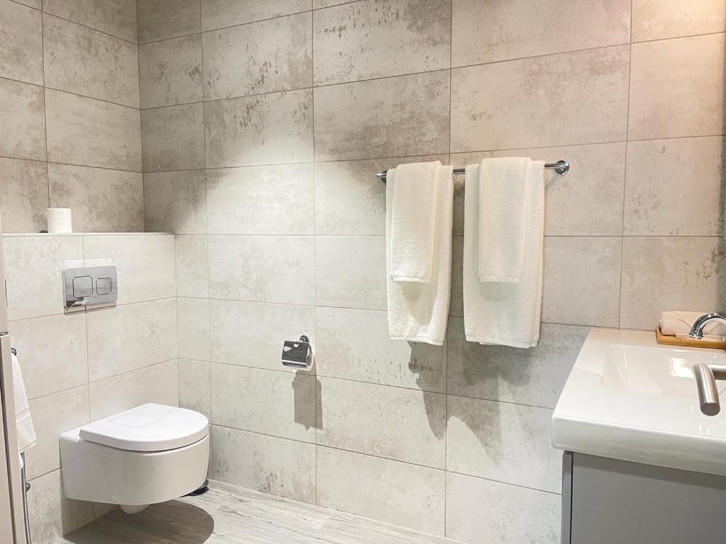 Almanzil Residence & Suites Doha Luaran gambar